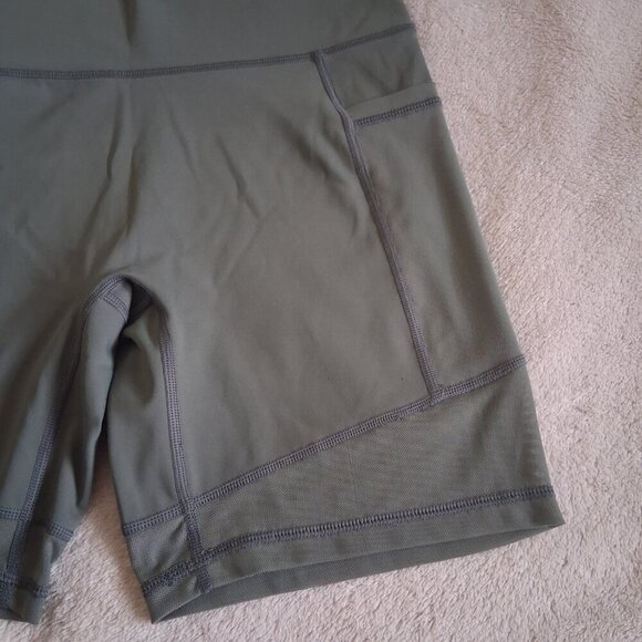 Aerie Women's Size Large Dark Sage Green Chill Play Move Mesh Biker Shorts - Picture 7 of 14